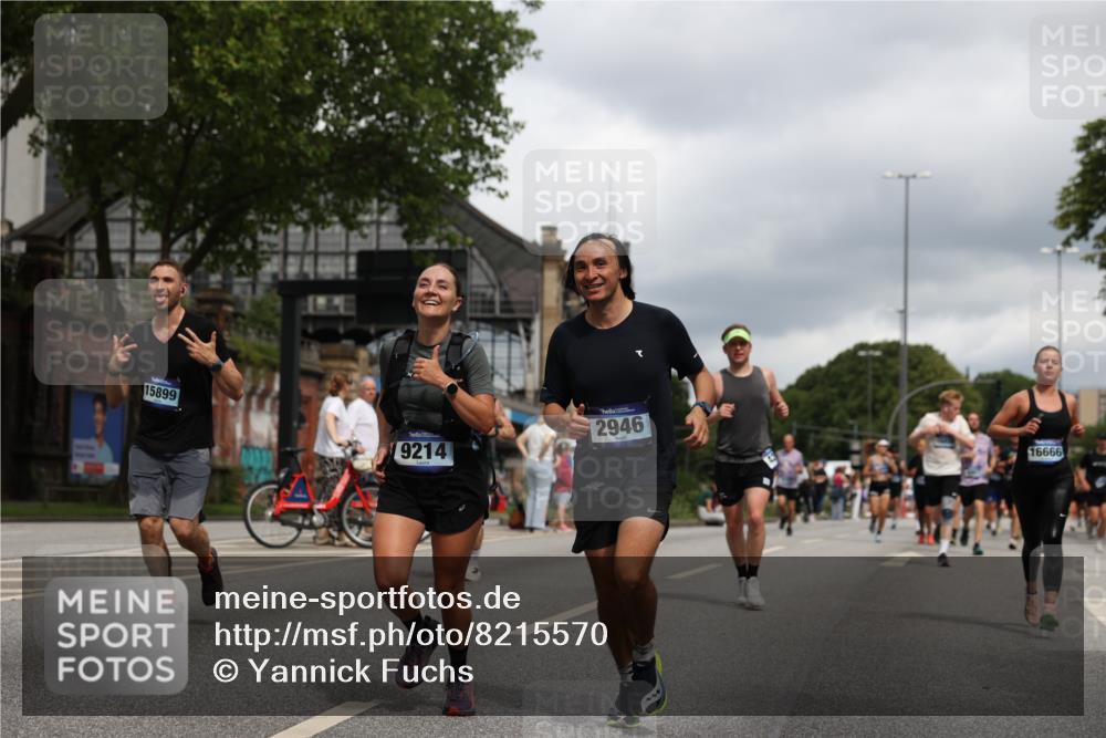 29.06.2025 - hella hamburg halbmarathon Yannick Fuchs http://msf.ph/oto/8215570 29.06.2025 10:45:35 20KM 1335, 2364, 2636, 2670, 2718, 2823, 2946, 4033, 4297, 4404, 4839, 4967, 5087, 5600, 5820, 6776, 7224, 7786, 7943, 8413, 8856, 8930, 8989, 9074, 9214, 9476, 9656, 9739, 9793, 9869, 9959, 10057, 10667, 10691, 10868, 11124, 11625, 12224, 12450, 13403, 13707, 13726, 13799, 14012, 14248, 14458, 14865, 14994, 15426, 15496, 15643, 15899, 16666, 17033, 17131, 17530, 17682, 17815, 17962, 17978, 18019, 18820, 19020, 19053 meine-sportfotos.de