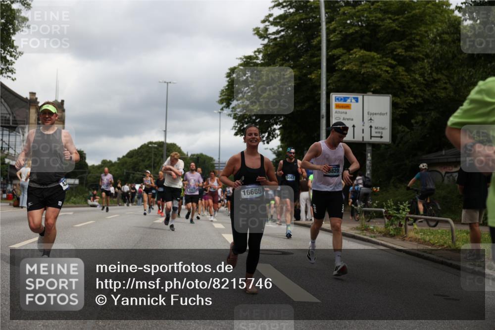 29.06.2025 - hella hamburg halbmarathon Yannick Fuchs http://msf.ph/oto/8215746 29.06.2025 10:45:37 20KM 1335, 2364, 2396, 2636, 2670, 2718, 2818, 2823, 2946, 4033, 4297, 4404, 4839, 4967, 5087, 5102, 5820, 6776, 7224, 7786, 7943, 8413, 8856, 8930, 9074, 9214, 9476, 9656, 9739, 9793, 9869, 9959, 10667, 10691, 10868, 11124, 11625, 11791, 12224, 12450, 13403, 13707, 13726, 13799, 14012, 14248, 14458, 14865, 14994, 15426, 15496, 15643, 15899, 16666, 17033, 17131, 17530, 17682, 17815, 17962, 17978, 18019, 18820, 18869, 19020, 19053 meine-sportfotos.de