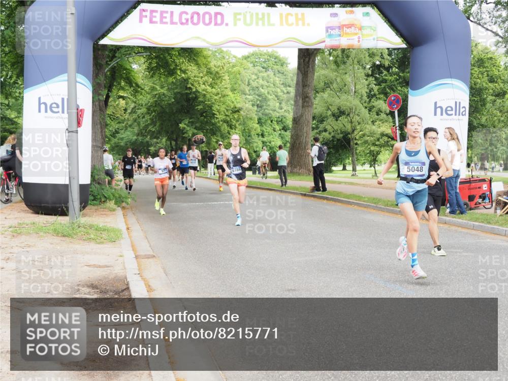 29.06.2025 - hella hamburg halbmarathon MichiJ http://msf.ph/oto/8215771 29.06.2025 10:23:38 Zwischen KM18-KM19 57, 4477, 5048, 5152, 9519, 11661, 14069, 17489 meine-sportfotos.de