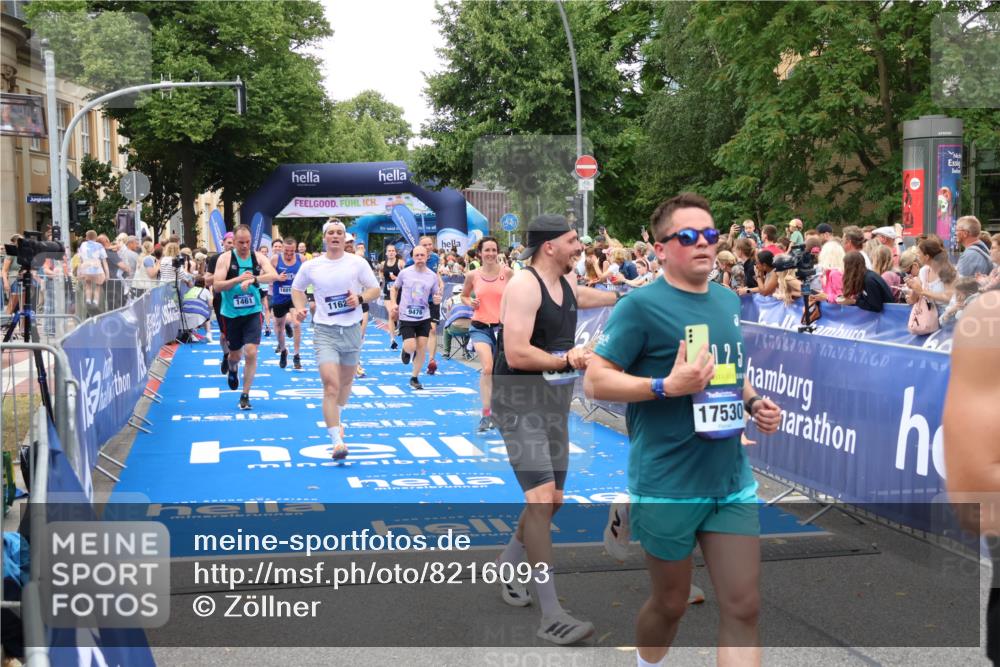 29.06.2025 - hella hamburg halbmarathon Zöllner http://msf.ph/oto/8216093 29.06.2025 10:51:21 Ziel 1461, 1817, 2364, 2636, 2718, 4404, 4814, 5600, 6657, 6776, 8316, 8930, 8989, 9476, 10480, 10667, 11124, 11512, 11625, 12016, 13047, 14865, 14994, 18019, 18489 meine-sportfotos.de