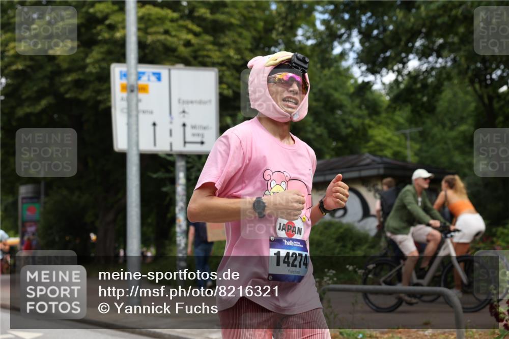 29.06.2025 - hella hamburg halbmarathon Yannick Fuchs http://msf.ph/oto/8216321 29.06.2025 10:32:49 20KM 1042, 1615, 1688, 1710, 2296, 2745, 3530, 4148, 7152, 7154, 7229, 7743, 8002, 8571, 9171, 9643, 10793, 11049, 11952, 14274, 14688, 14992, 15303, 15382, 16075, 16698, 17623, 18276, 18529, 18584, 18723 meine-sportfotos.de