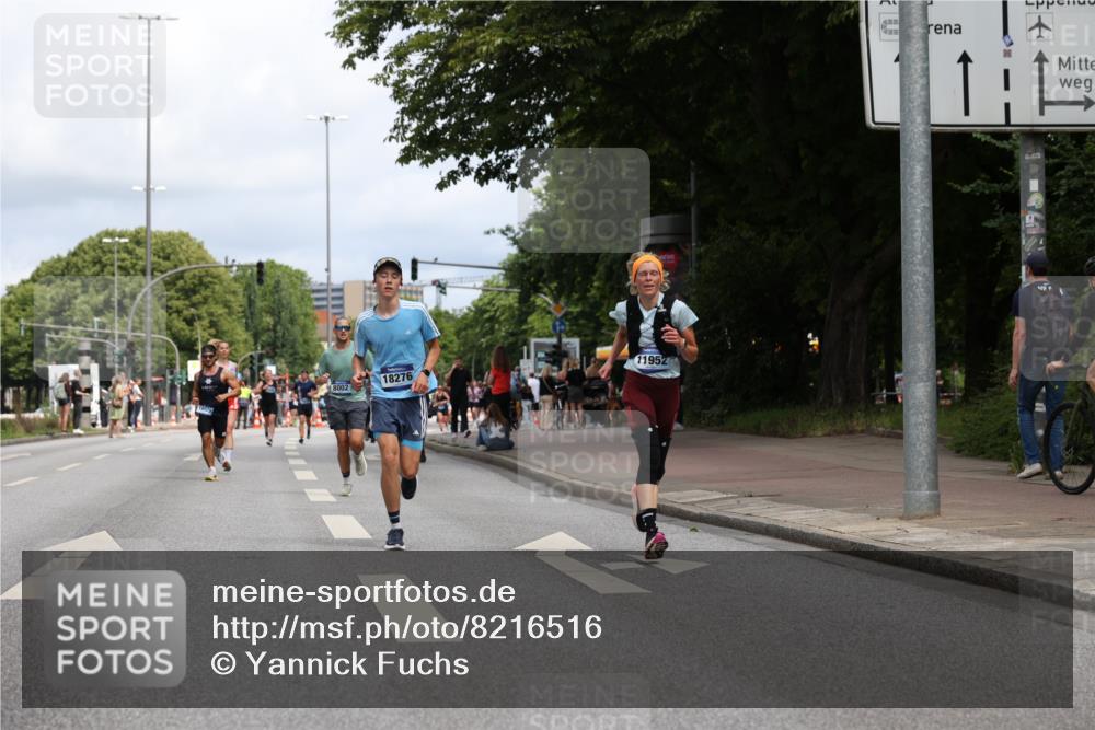 29.06.2025 - hella hamburg halbmarathon Yannick Fuchs http://msf.ph/oto/8216516 29.06.2025 10:32:50 20KM 1042, 1615, 1688, 1710, 2296, 2745, 3530, 4148, 7152, 7154, 7229, 7743, 8002, 8571, 9171, 9643, 11049, 11952, 12915, 14274, 14688, 14992, 15382, 16075, 17623, 18276, 18529, 18584, 18723 meine-sportfotos.de