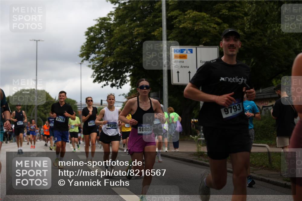 29.06.2025 - hella hamburg halbmarathon Yannick Fuchs http://msf.ph/oto/8216567 29.06.2025 10:45:44 20KM 2364, 2396, 2397, 2670, 2718, 2818, 2823, 4033, 4297, 4404, 4814, 4839, 4967, 5008, 5087, 5102, 6286, 6657, 6776, 7224, 7786, 8371, 8413, 8710, 8856, 9074, 9476, 9656, 9739, 9793, 9869, 10868, 11791, 12224, 12450, 12580, 13015, 13403, 13707, 13726, 13792, 13799, 14012, 14248, 14865, 14994, 15356, 15426, 15496, 15643, 15727, 15831, 15899, 16666, 17033, 17131, 17530, 17682, 17815, 17962, 17978, 17997, 18019, 18475, 18820, 18869, 18982, 19020 meine-sportfotos.de