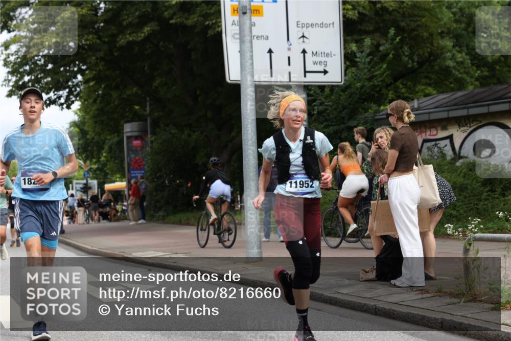 29.06.2025 - hella hamburg halbmarathon Yannick Fuchs http://msf.ph/oto/8216660 29.06.2025 10:32:51 20KM 1042, 1615, 1688, 1710, 2296, 2745, 3530, 4148, 7152, 7154, 7229, 7743, 8002, 8091, 8571, 9171, 9643, 11049, 11952, 12915, 14274, 14688, 14992, 15382, 16075, 17623, 18276, 18529, 18584, 18723 meine-sportfotos.de
