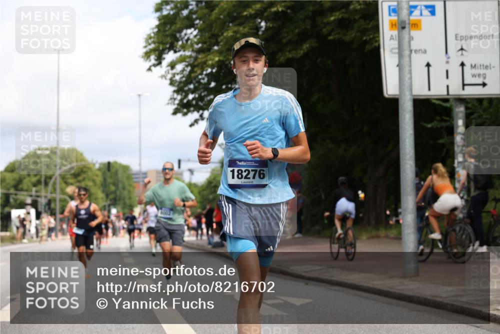 29.06.2025 - hella hamburg halbmarathon Yannick Fuchs http://msf.ph/oto/8216702 29.06.2025 10:32:52 20KM 1042, 1615, 1688, 1710, 2296, 2745, 2849, 3530, 4148, 6095, 7229, 7743, 8002, 8091, 8571, 9171, 9643, 11049, 11952, 12915, 14274, 14688, 14992, 16075, 17623, 18276, 18529, 18584, 18723 meine-sportfotos.de