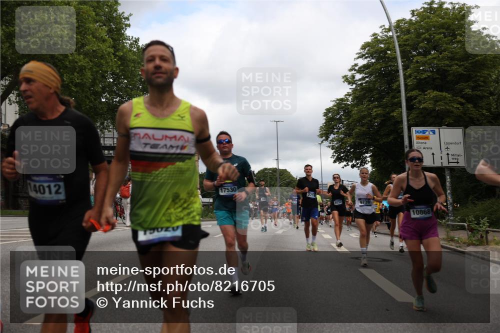 29.06.2025 - hella hamburg halbmarathon Yannick Fuchs http://msf.ph/oto/8216705 29.06.2025 10:45:44 20KM 2364, 2396, 2397, 2670, 2718, 2818, 2823, 4033, 4297, 4404, 4814, 4839, 4967, 5008, 5087, 5102, 6286, 6657, 6776, 7224, 7786, 8371, 8413, 8710, 8856, 9074, 9476, 9656, 9739, 9793, 9869, 10868, 11791, 12224, 12450, 12580, 13015, 13403, 13707, 13726, 13792, 13799, 14012, 14248, 14865, 14994, 15356, 15426, 15496, 15643, 15727, 15831, 15899, 16666, 17033, 17131, 17530, 17682, 17815, 17962, 17978, 17997, 18019, 18475, 18820, 18869, 18982, 19020 meine-sportfotos.de