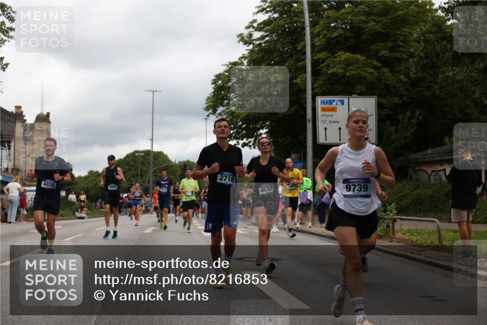 29.06.2025 - hella hamburg halbmarathon Yannick Fuchs http://msf.ph/oto/8216853 29.06.2025 10:45:46 20KM 2364, 2396, 2397, 2670, 2718, 2818, 4033, 4297, 4404, 4814, 4839, 4967, 5008, 5087, 5102, 6286, 6657, 6776, 7786, 8371, 8413, 8710, 8856, 9074, 9476, 9656, 9739, 9793, 9869, 10868, 11551, 11791, 12224, 12450, 12580, 13015, 13403, 13707, 13726, 13792, 13799, 14012, 14248, 14865, 14994, 15356, 15496, 15643, 15727, 15831, 16179, 16591, 17033, 17131, 17530, 17682, 17815, 17962, 17978, 17997, 18019, 18475, 18869, 18982, 19020 meine-sportfotos.de