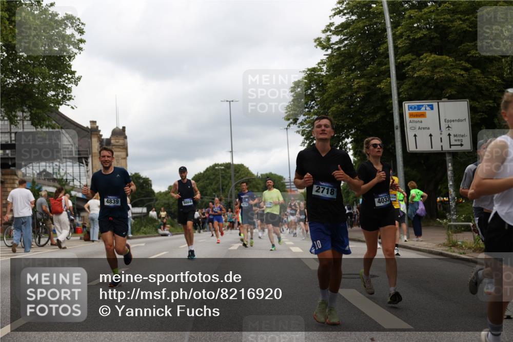 29.06.2025 - hella hamburg halbmarathon Yannick Fuchs http://msf.ph/oto/8216920 29.06.2025 10:45:46 20KM 2364, 2396, 2397, 2670, 2718, 2818, 4033, 4297, 4404, 4814, 4839, 4967, 5008, 5087, 5102, 6286, 6657, 6776, 7786, 8371, 8413, 8710, 8856, 9074, 9476, 9656, 9739, 9793, 9869, 10868, 11551, 11791, 12224, 12450, 12580, 13015, 13403, 13707, 13726, 13792, 13799, 14012, 14248, 14865, 14994, 15356, 15496, 15643, 15727, 15831, 16179, 16591, 17033, 17131, 17530, 17682, 17815, 17962, 17978, 17997, 18019, 18475, 18869, 18982, 19020 meine-sportfotos.de