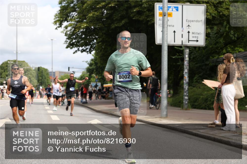 29.06.2025 - hella hamburg halbmarathon Yannick Fuchs http://msf.ph/oto/8216930 29.06.2025 10:32:54 20KM 1042, 1615, 1688, 1710, 2296, 2745, 2849, 3530, 4148, 6095, 7110, 7229, 7743, 8002, 8091, 8571, 9171, 9643, 11049, 11952, 12915, 13755, 14274, 14688, 14992, 16075, 17623, 18276, 18529, 18584, 18723 meine-sportfotos.de