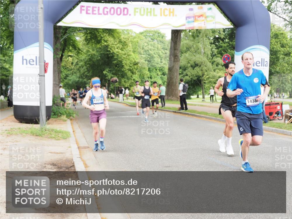 29.06.2025 - hella hamburg halbmarathon MichiJ http://msf.ph/oto/8217206 29.06.2025 10:23:45 Zwischen KM18-KM19 57, 1217, 6169, 7884, 7972, 9519, 11202, 14388, 16712, 17014 meine-sportfotos.de
