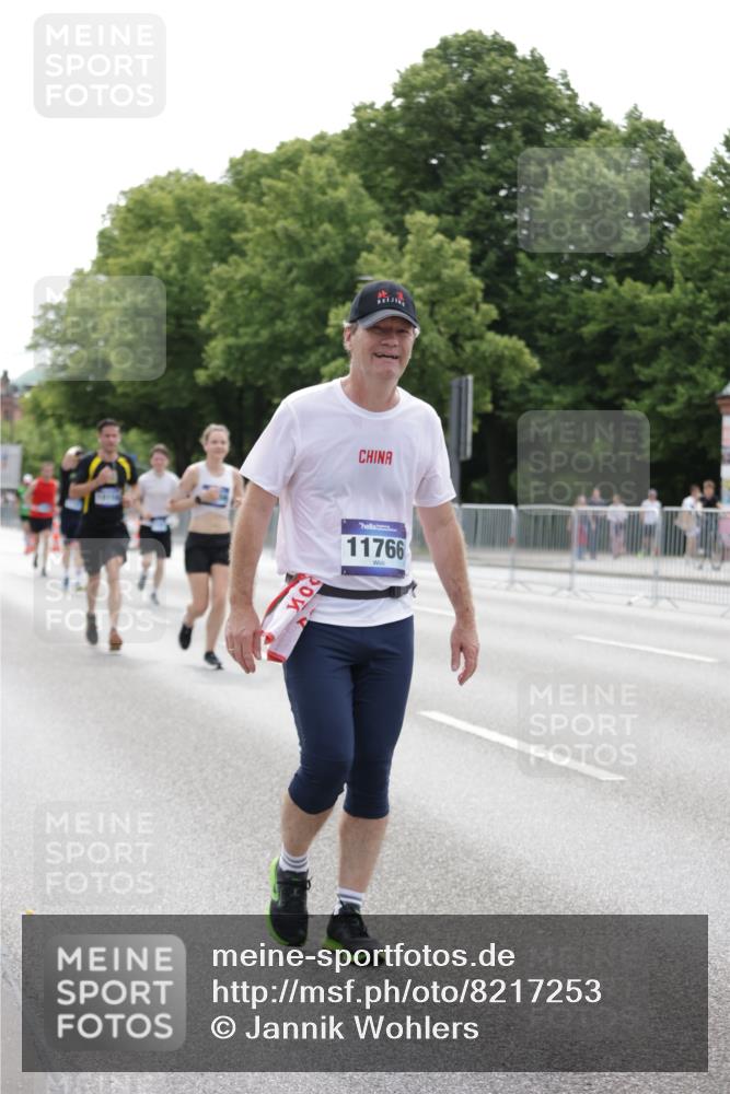 29.06.2025 - hella hamburg halbmarathon Jannik Wohlers http://msf.ph/oto/8217253 29.06.2025 10:27:05 Lombardsbrücke 4372, 5285, 5825, 6214, 10158, 11256, 11766, 12500, 14206, 17427, 17791, 18012, 18097, 18766 meine-sportfotos.de