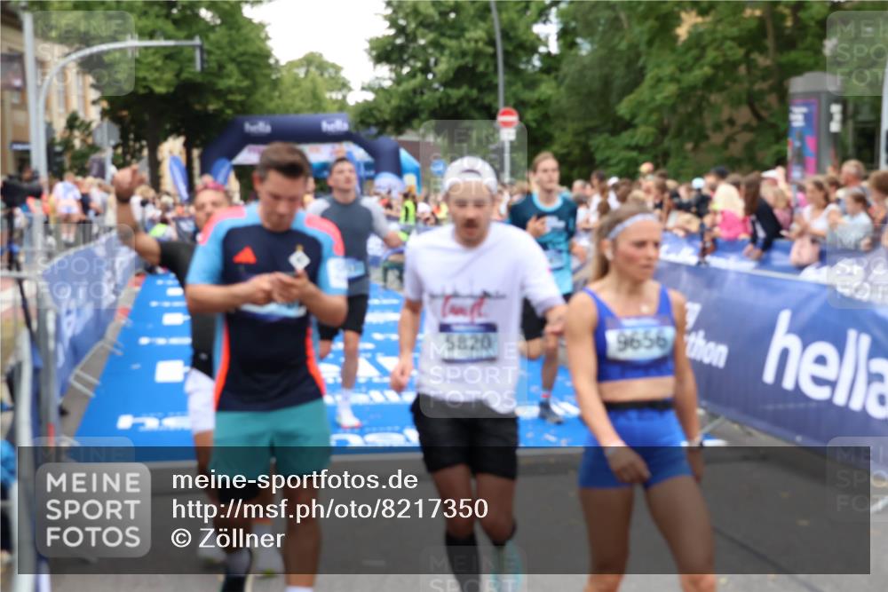 29.06.2025 - hella hamburg halbmarathon Zöllner http://msf.ph/oto/8217350 29.06.2025 10:51:34 Ziel 1335, 5820, 7943, 10691, 11422, 13403, 13792, 15871, 17131 meine-sportfotos.de