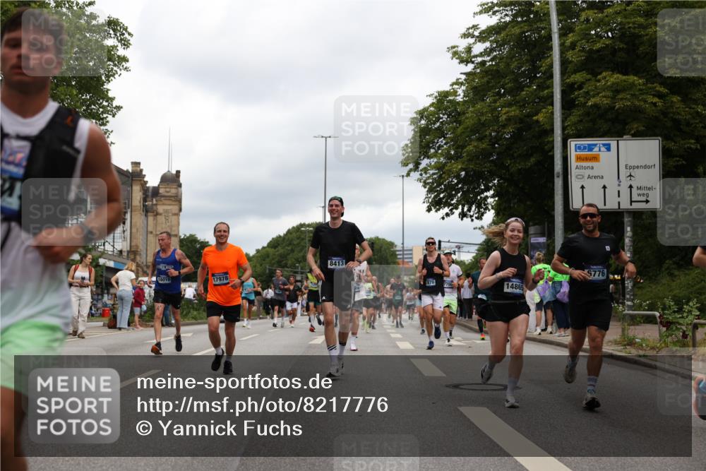 29.06.2025 - hella hamburg halbmarathon Yannick Fuchs http://msf.ph/oto/8217776 29.06.2025 10:45:53 20KM 2364, 2396, 2397, 2670, 2718, 2818, 4033, 4140, 4814, 4839, 5008, 5102, 6286, 6657, 6776, 7409, 7724, 7786, 8371, 8413, 8710, 8856, 9074, 9082, 9656, 9739, 9869, 11551, 11791, 12224, 12367, 12580, 13015, 13047, 13051, 13707, 13726, 13792, 14122, 14561, 14865, 14994, 15356, 15496, 15643, 15727, 15829, 15831, 16003, 16179, 16591, 17033, 17131, 17682, 17815, 17962, 17978, 17997, 18019, 18475, 18869, 18982 meine-sportfotos.de
