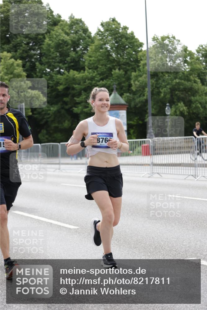 29.06.2025 - hella hamburg halbmarathon Jannik Wohlers http://msf.ph/oto/8217811 29.06.2025 10:27:08 Lombardsbrücke 4372, 5285, 5825, 6214, 7764, 7978, 8085, 10158, 10412, 10413, 11256, 12500, 14206, 17427, 17791, 18012, 18097, 18766 meine-sportfotos.de