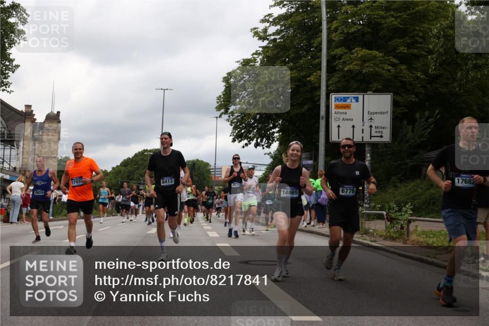 29.06.2025 - hella hamburg halbmarathon Yannick Fuchs http://msf.ph/oto/8217841 29.06.2025 10:45:53 20KM 2364, 2396, 2397, 2670, 2718, 2818, 4033, 4140, 4814, 4839, 5008, 5102, 6286, 6657, 6776, 7409, 7724, 7786, 8371, 8413, 8710, 8856, 9074, 9082, 9656, 9739, 9869, 11551, 11791, 12224, 12367, 12580, 13015, 13047, 13051, 13707, 13726, 13792, 14122, 14561, 14865, 14994, 15356, 15496, 15643, 15727, 15829, 15831, 16003, 16179, 16591, 17033, 17131, 17682, 17815, 17962, 17978, 17997, 18019, 18475, 18869, 18982 meine-sportfotos.de