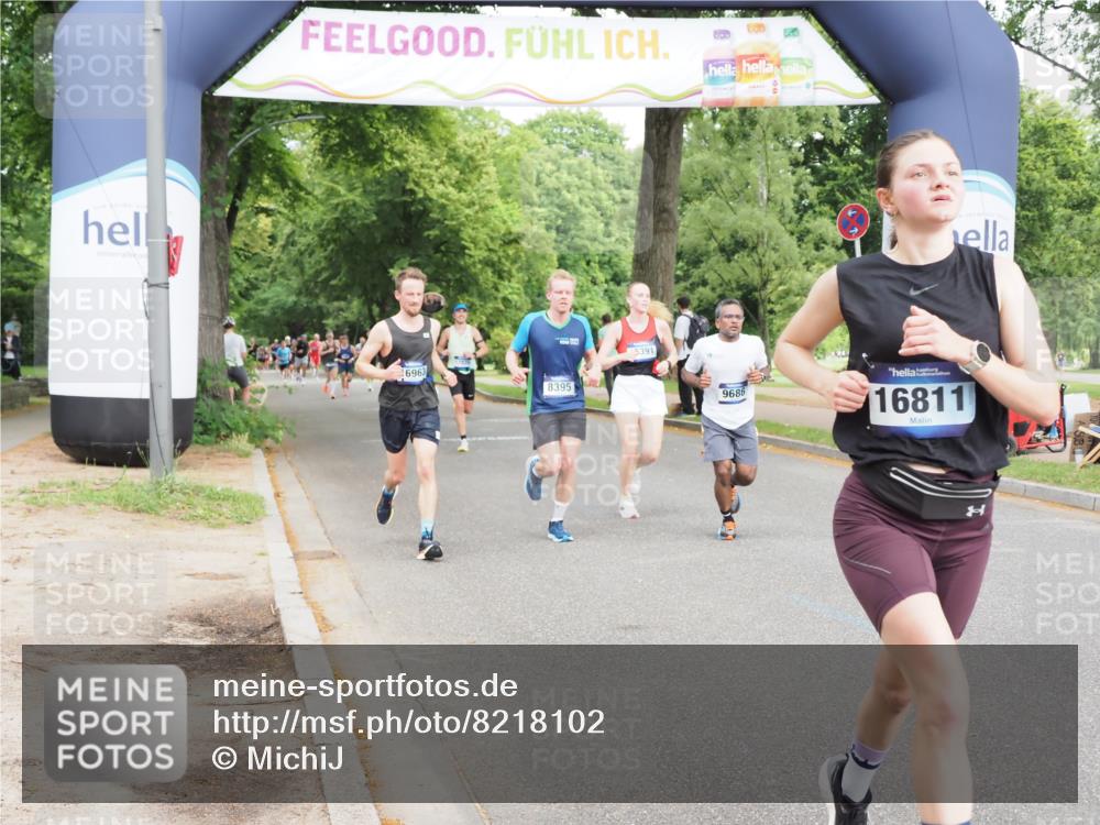 29.06.2025 - hella hamburg halbmarathon MichiJ http://msf.ph/oto/8218102 29.06.2025 10:23:55 Zwischen KM18-KM19 1002, 1644, 8395, 8864, 9686, 15391, 16140, 16695, 16811 meine-sportfotos.de