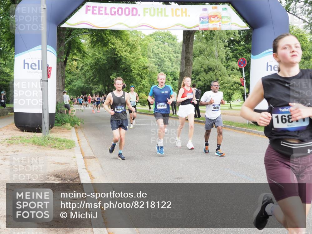 29.06.2025 - hella hamburg halbmarathon MichiJ http://msf.ph/oto/8218122 29.06.2025 10:23:55 Zwischen KM18-KM19 1002, 1644, 8395, 8864, 9686, 15391, 16140, 16695, 16811 meine-sportfotos.de