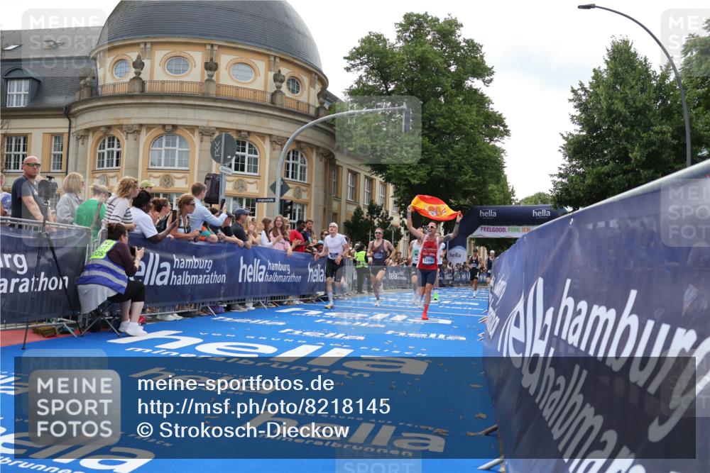 29.06.2025 - hella hamburg halbmarathon Strokosch-Dieckow http://msf.ph/oto/8218145 29.06.2025 10:26:59 Ziel 9079, 12641, 12992, 13780, 13956, 14828, 15023, 15671, 19050 meine-sportfotos.de