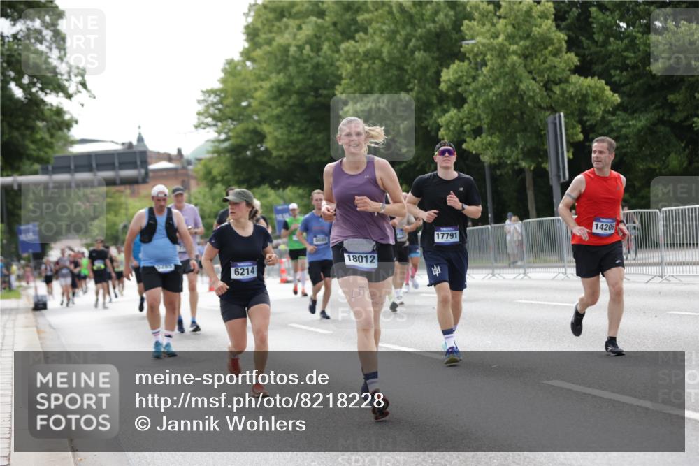 29.06.2025 - hella hamburg halbmarathon Jannik Wohlers http://msf.ph/oto/8218228 29.06.2025 10:27:11 Lombardsbrücke 2080, 3389, 4372, 5285, 6214, 7764, 7978, 8085, 10158, 10412, 10413, 11256, 12500, 13043, 14206, 16838, 17427, 17791, 18012, 18097, 18301, 18766 meine-sportfotos.de