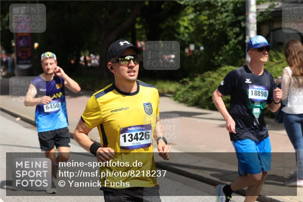 29.06.2025 - hella hamburg halbmarathon Yannick Fuchs http://msf.ph/oto/8218237 29.06.2025 11:40:50 20KM 1323, 1339, 2151, 2163, 2195, 2254, 2482, 3295, 3353, 4028, 4202, 4296, 4523, 4659, 4885, 4906, 5617, 5671, 6430, 6436, 6450, 6463, 6875, 7293, 7829, 8203, 8621, 8795, 9000, 9084, 9085, 9557, 10060, 10454, 10512, 10673, 10777, 10920, 11098, 11408, 12431, 12432, 12493, 12725, 12780, 12793, 12905, 12997, 13145, 13426, 13559, 13852, 13973, 14020, 14021, 14080, 14081, 15254, 15551, 16701, 16743, 16840, 16846, 17143, 17158, 17210, 17318, 17514, 18157 meine-sportfotos.de