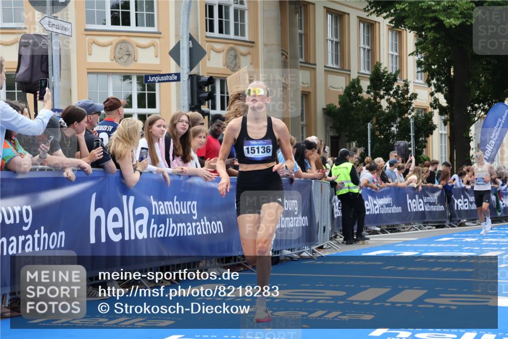 29.06.2025 - hella hamburg halbmarathon Strokosch-Dieckow http://msf.ph/oto/8218283 29.06.2025 10:27:22 Ziel 4678, 9804, 13941, 14019, 15136, 15576, 15583, 18037, 18124, 18567, 19114 meine-sportfotos.de