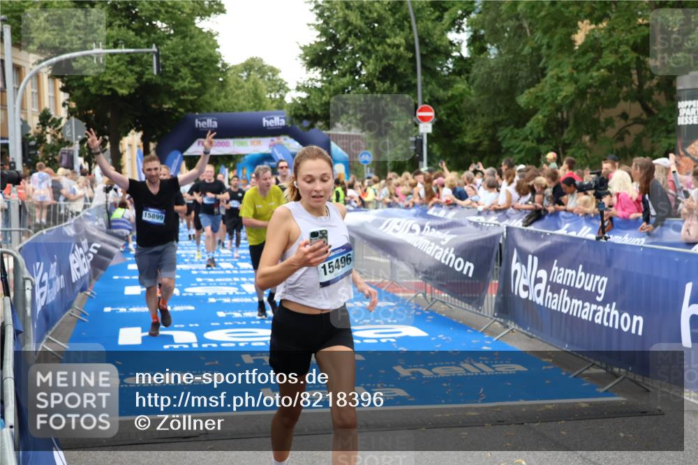 29.06.2025 - hella hamburg halbmarathon Zöllner http://msf.ph/oto/8218396 29.06.2025 10:51:49 Ziel 2396, 6286, 7224, 8710, 8819, 9793, 12224, 15427, 15496, 15727, 15831, 15899, 16907, 17682, 19053 meine-sportfotos.de