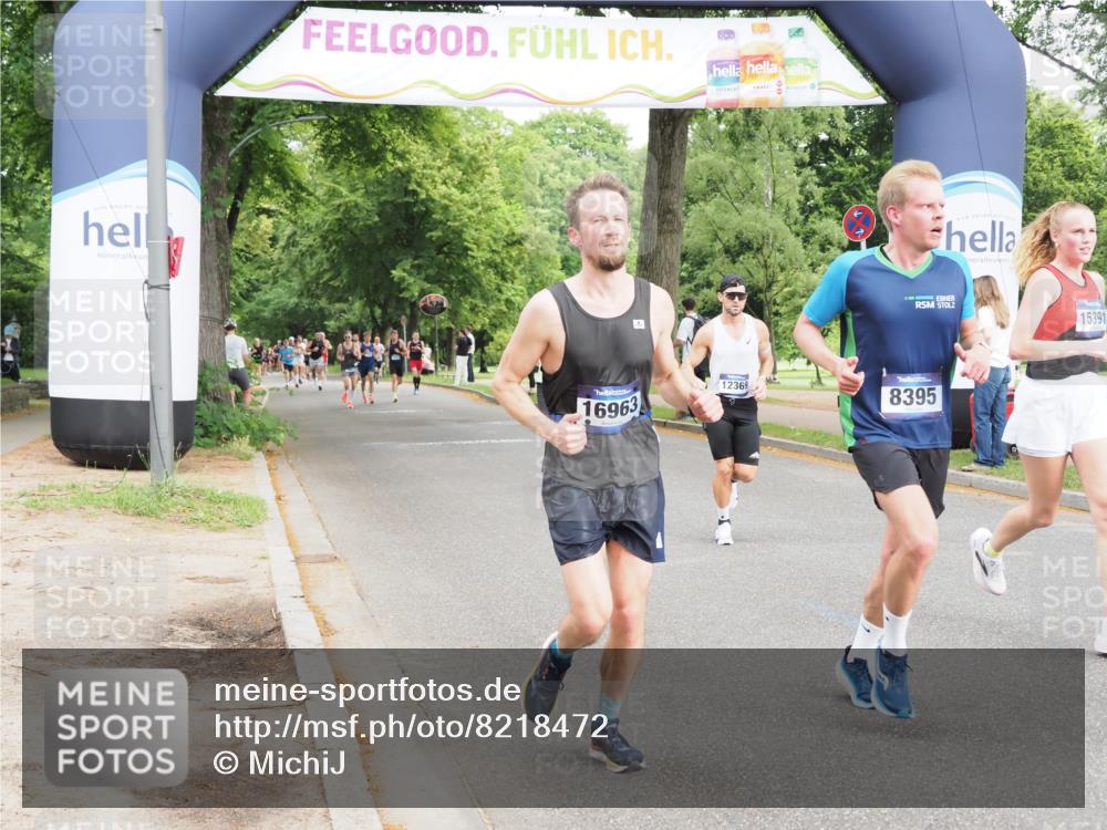 29.06.2025 - hella hamburg halbmarathon MichiJ http://msf.ph/oto/8218472 29.06.2025 10:23:56 Zwischen KM18-KM19 1002, 1644, 8395, 8864, 9686, 12369, 15391, 16140, 16695, 16811, 16963, 17826 meine-sportfotos.de