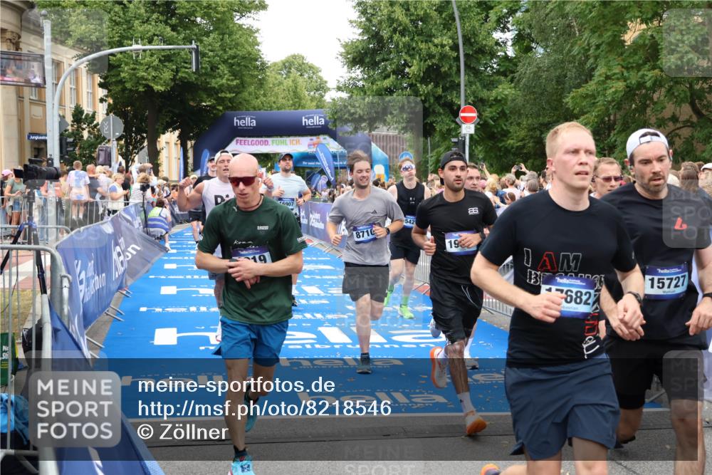 29.06.2025 - hella hamburg halbmarathon Zöllner http://msf.ph/oto/8218546 29.06.2025 10:51:54 Ziel 2396, 2818, 2823, 2880, 4297, 5102, 7224, 8710, 8819, 8856, 9793, 9959, 12224, 13799, 15427, 15690, 15727, 16907, 17682, 17815, 17962, 19053, 19137 meine-sportfotos.de