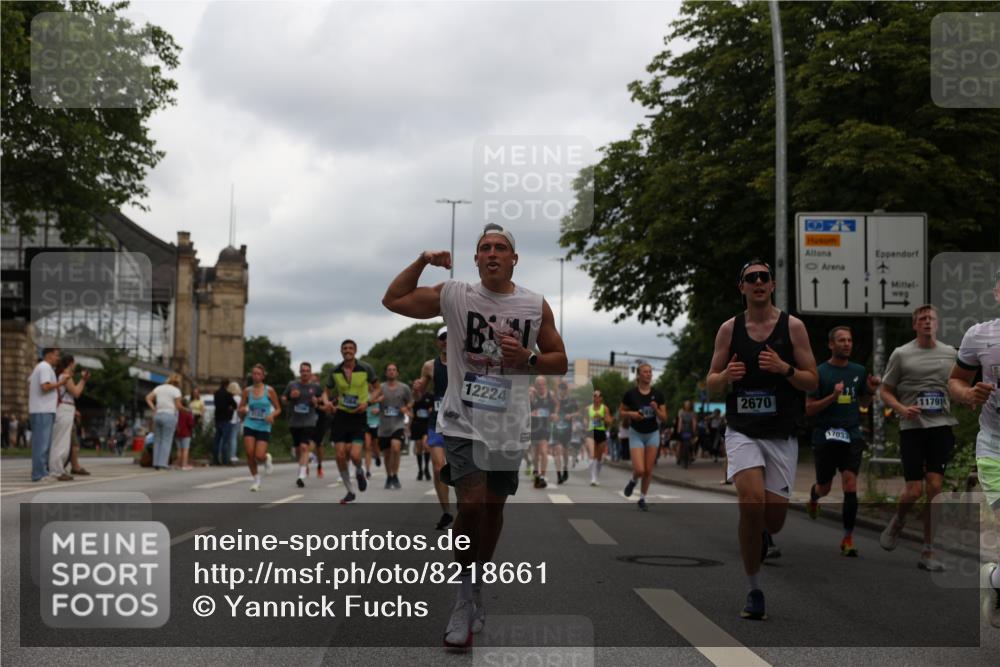 29.06.2025 - hella hamburg halbmarathon Yannick Fuchs http://msf.ph/oto/8218661 29.06.2025 10:45:56 20KM 2287, 2364, 2396, 2397, 2595, 2670, 2818, 4140, 4814, 5008, 5102, 6286, 6390, 6657, 6776, 7409, 7724, 7786, 8371, 8413, 8661, 8710, 8856, 9074, 9082, 9656, 9869, 10115, 11551, 11791, 12224, 12367, 12580, 13015, 13047, 13051, 13726, 13792, 14122, 14561, 14865, 14994, 15356, 15643, 15727, 15829, 15831, 16003, 16179, 16591, 17033, 17682, 17815, 17962, 17978, 17997, 18019, 18475, 18869, 18982 meine-sportfotos.de