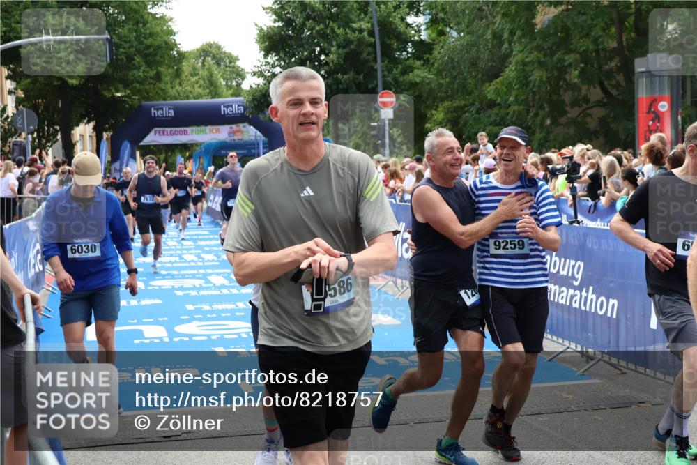 29.06.2025 - hella hamburg halbmarathon Zöllner http://msf.ph/oto/8218757 29.06.2025 11:24:58 Ziel 1269, 1773, 6030, 6576, 7672, 8537, 9259, 9576, 10649, 12470, 14024, 15086, 15757, 16673, 16833, 17496, 18210 meine-sportfotos.de