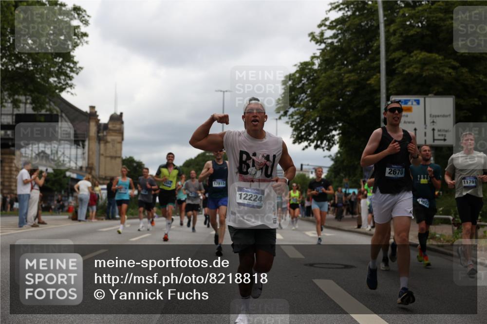 29.06.2025 - hella hamburg halbmarathon Yannick Fuchs http://msf.ph/oto/8218818 29.06.2025 10:45:56 20KM 2287, 2364, 2396, 2397, 2595, 2670, 2818, 4140, 4814, 5008, 5102, 6286, 6390, 6657, 6776, 7409, 7724, 7786, 8371, 8413, 8661, 8710, 8856, 9074, 9082, 9656, 9869, 10115, 11551, 11791, 12224, 12367, 12580, 13015, 13047, 13051, 13726, 13792, 14122, 14561, 14865, 14994, 15356, 15643, 15727, 15829, 15831, 16003, 16179, 16591, 17033, 17682, 17815, 17962, 17978, 17997, 18019, 18475, 18869, 18982 meine-sportfotos.de