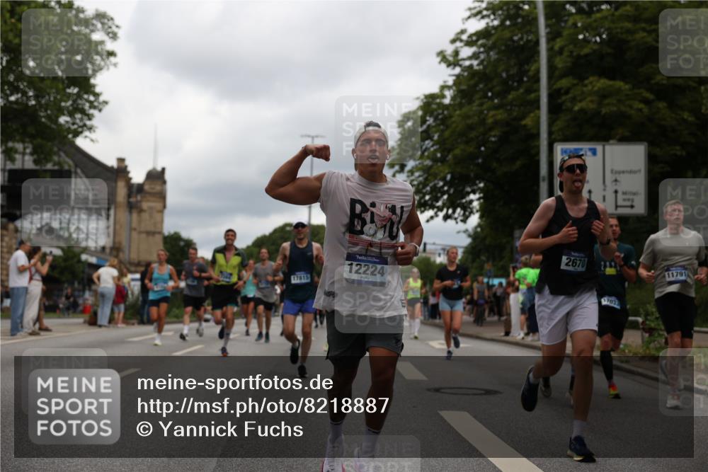 29.06.2025 - hella hamburg halbmarathon Yannick Fuchs http://msf.ph/oto/8218887 29.06.2025 10:45:56 20KM 2287, 2364, 2396, 2397, 2595, 2670, 2818, 4140, 4814, 5008, 5102, 6286, 6390, 6657, 6776, 7409, 7724, 7786, 8371, 8413, 8661, 8710, 8856, 9074, 9082, 9656, 9869, 10115, 11551, 11791, 12224, 12367, 12580, 13015, 13047, 13051, 13726, 13792, 14122, 14561, 14865, 14994, 15356, 15643, 15727, 15829, 15831, 16003, 16179, 16591, 17033, 17682, 17815, 17962, 17978, 17997, 18019, 18475, 18869, 18982 meine-sportfotos.de