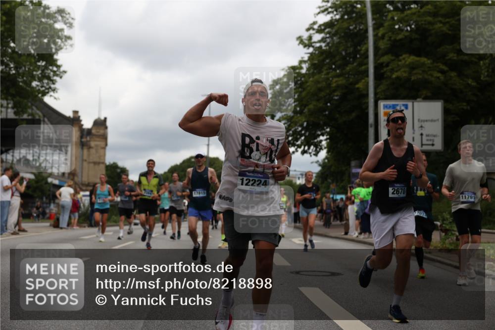 29.06.2025 - hella hamburg halbmarathon Yannick Fuchs http://msf.ph/oto/8218898 29.06.2025 10:45:56 20KM 2287, 2364, 2396, 2397, 2595, 2670, 2818, 4140, 4814, 5008, 5102, 6286, 6390, 6657, 6776, 7409, 7724, 7786, 8371, 8413, 8661, 8710, 8856, 9074, 9082, 9656, 9869, 10115, 11551, 11791, 12224, 12367, 12580, 13015, 13047, 13051, 13726, 13792, 14122, 14561, 14865, 14994, 15356, 15643, 15727, 15829, 15831, 16003, 16179, 16591, 17033, 17682, 17815, 17962, 17978, 17997, 18019, 18475, 18869, 18982 meine-sportfotos.de