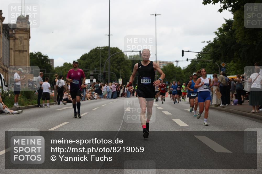 29.06.2025 - hella hamburg halbmarathon Yannick Fuchs http://msf.ph/oto/8219059 29.06.2025 11:03:43 20KM 2359, 2852, 3834, 5363, 5423, 5762, 7209, 8217, 8755, 9663, 10709, 11271, 11525, 12521, 12912, 13054, 14384, 14404, 14497, 15307, 16208, 16687, 16723, 16824, 16826, 17113, 17128, 17540, 17708, 17988, 18555, 18910 meine-sportfotos.de