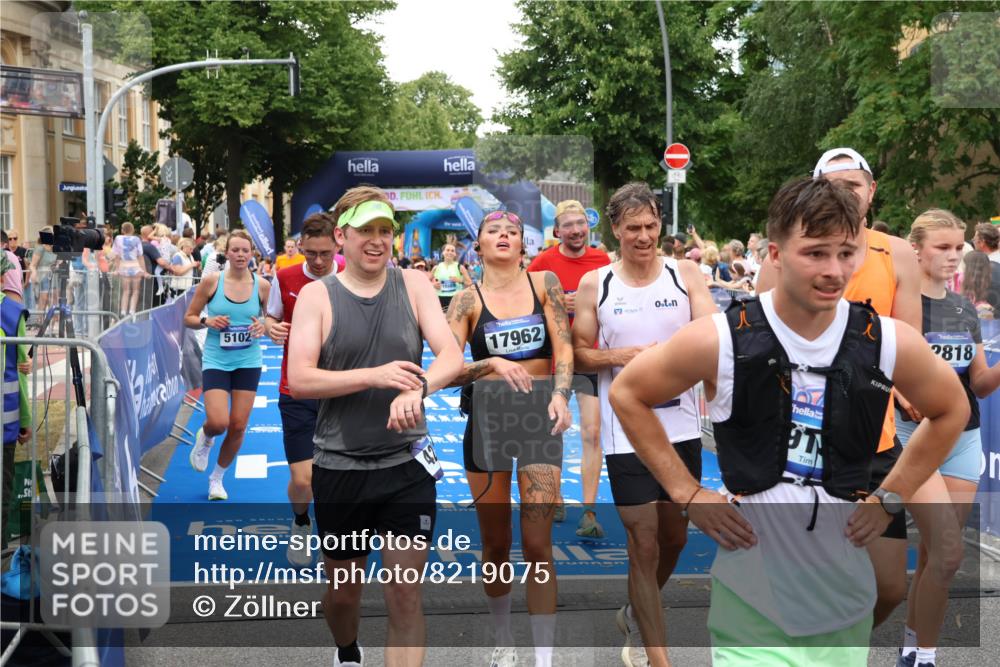 29.06.2025 - hella hamburg halbmarathon Zöllner http://msf.ph/oto/8219075 29.06.2025 10:52:02 Ziel 4033, 5102, 5336, 6390, 7130, 7409, 7724, 8413, 8977, 10057, 13799, 15356, 15506, 15690, 17978, 18869 meine-sportfotos.de
