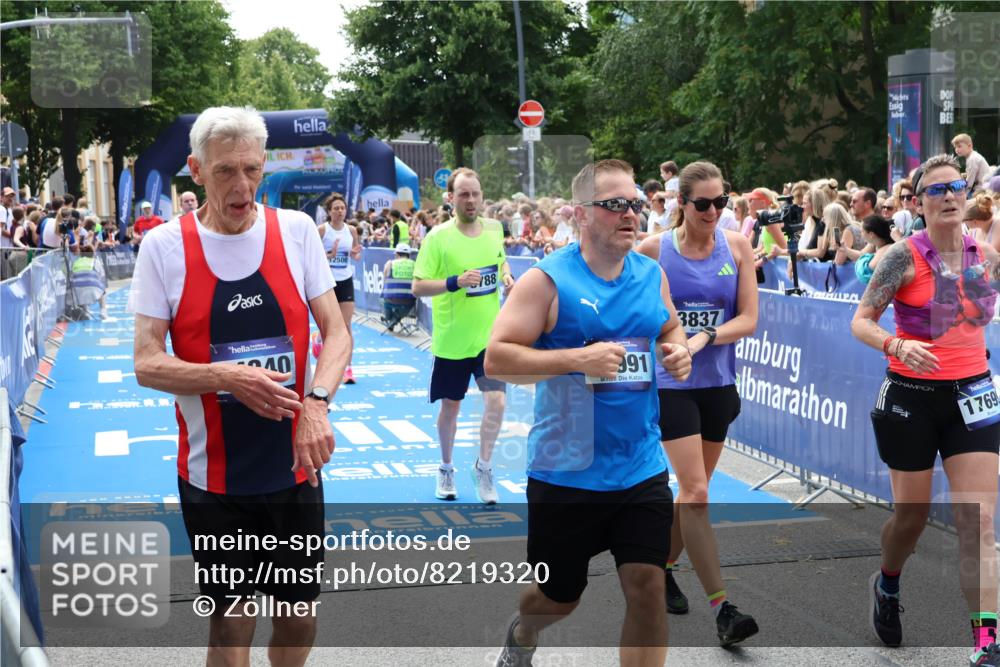 29.06.2025 - hella hamburg halbmarathon Zöllner http://msf.ph/oto/8219320 29.06.2025 11:25:19 Ziel 9788, 11376, 11634, 12500, 13584, 15402, 18007 meine-sportfotos.de