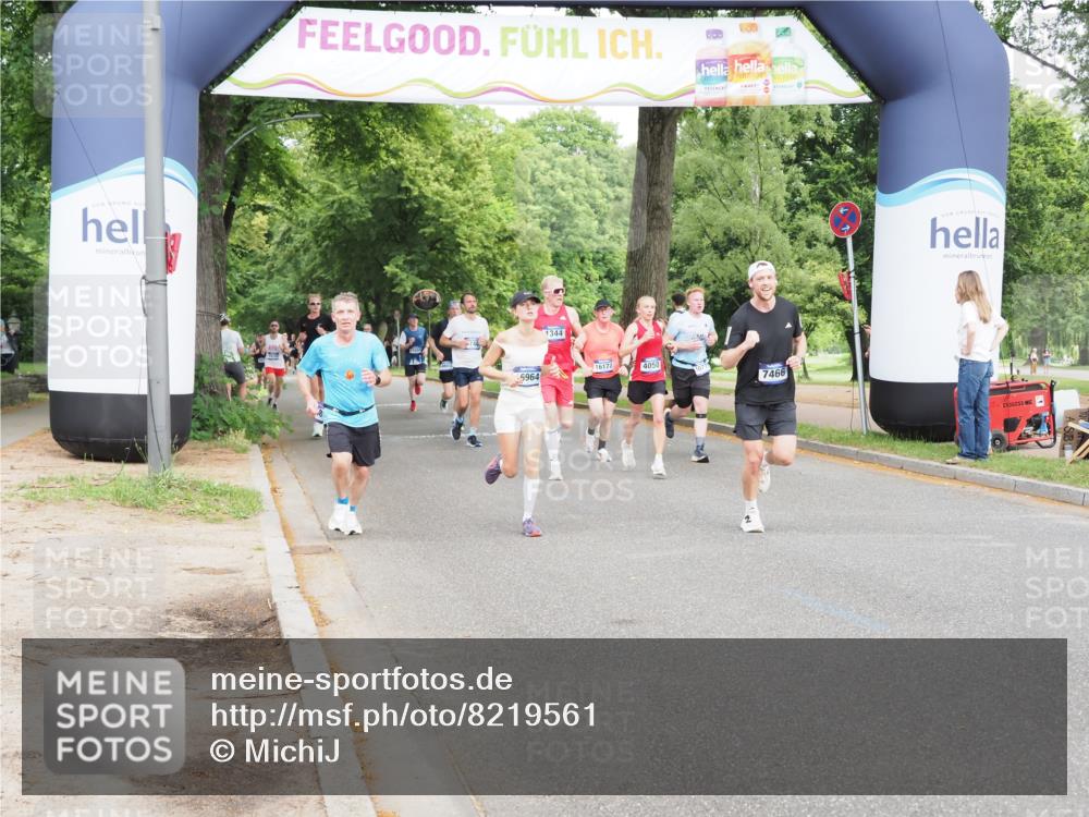29.06.2025 - hella hamburg halbmarathon MichiJ http://msf.ph/oto/8219561 29.06.2025 10:24:09 Zwischen KM18-KM19 1344, 7466, 7867, 8901, 12204, 13343, 14952, 15390, 16964, 18419 meine-sportfotos.de