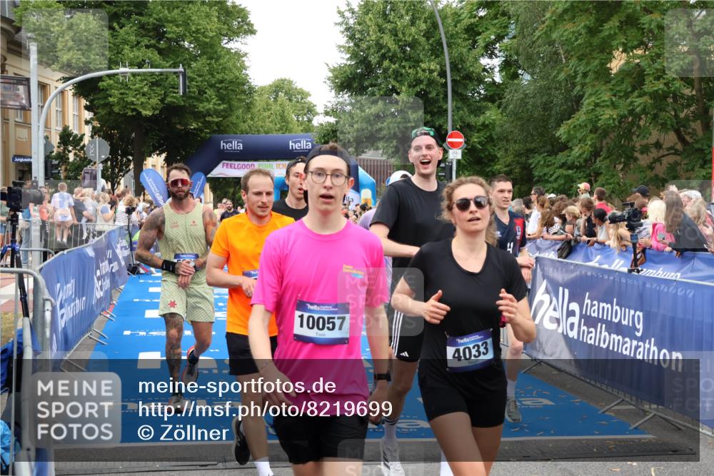 29.06.2025 - hella hamburg halbmarathon Zöllner http://msf.ph/oto/8219699 29.06.2025 10:52:08 Ziel 1482, 2595, 5093, 5336, 5378, 7130, 7732, 8413, 8977, 12580, 15356, 15506, 15829, 16179, 16666, 17033, 17978, 18801 meine-sportfotos.de