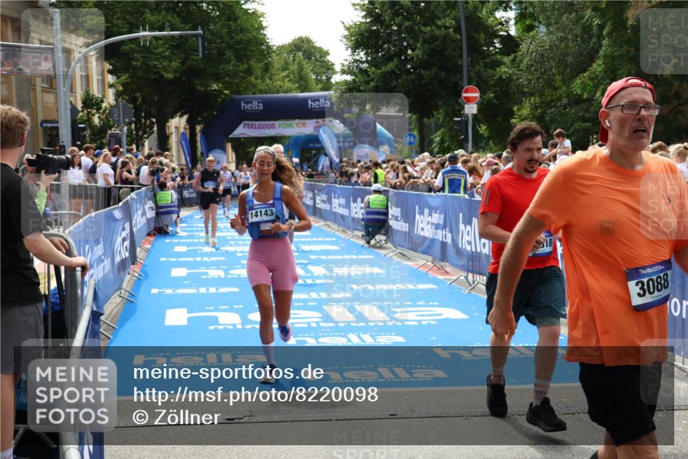 29.06.2025 - hella hamburg halbmarathon Zöllner http://msf.ph/oto/8220098 29.06.2025 11:25:43 Ziel 6160, 6287, 8127, 10172, 12996, 14095, 14143, 15129, 16838, 18818 meine-sportfotos.de