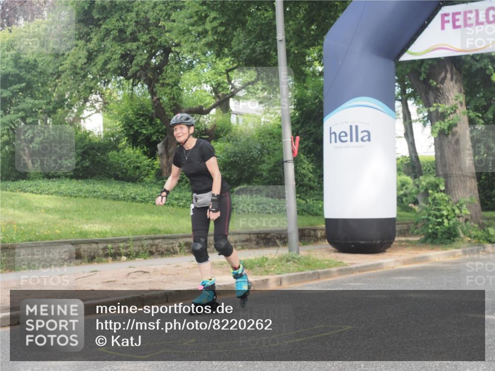 29.06.2025 - hella hamburg halbmarathon KatJ http://msf.ph/oto/8220262 29.06.2025 09:36:42 Zwischen KM18-KM19  meine-sportfotos.de