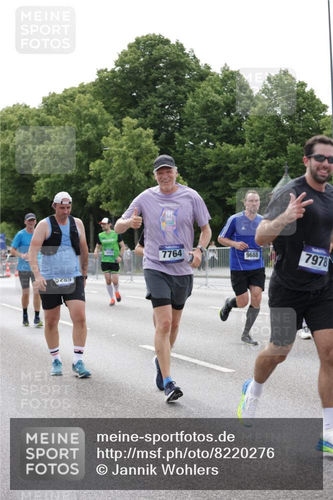 29.06.2025 - hella hamburg halbmarathon Jannik Wohlers http://msf.ph/oto/8220276 29.06.2025 10:27:18 Lombardsbrücke 2080, 3389, 4372, 5177, 5285, 6214, 7764, 7978, 8085, 9688, 10158, 10412, 10413, 12823, 13043, 14206, 15607, 16569, 16804, 16838, 17427, 17791, 18012, 18301, 18626, 18766 meine-sportfotos.de