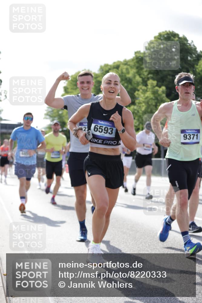 29.06.2025 - hella hamburg halbmarathon Jannik Wohlers http://msf.ph/oto/8220333 29.06.2025 09:50:45 Lombardsbrücke 1256, 1677, 1941, 1962, 2579, 3700, 3947, 4854, 4888, 4889, 5087, 5275, 5387, 6429, 6593, 6639, 6721, 6901, 7116, 7284, 7635, 7693, 8091, 8122, 8319, 8966, 9262, 9313, 9371, 9380, 9755, 9833, 9885, 10193, 10415, 10469, 11907, 11922, 12153, 12385, 12434, 12808, 12915, 13268, 13525, 14093, 14274, 14447, 14484, 14811, 14816, 15654, 15706, 15866, 15873, 16224, 16295, 16761, 17245, 17492, 17668, 17834, 18055, 18192, 18274, 18650, 18963 meine-sportfotos.de