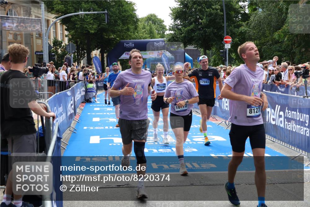 29.06.2025 - hella hamburg halbmarathon Zöllner http://msf.ph/oto/8220374 29.06.2025 11:25:52 Ziel 1048, 2925, 3247, 3363, 8127, 10167, 10172, 10754, 10966, 17080, 17593, 17594, 18755 meine-sportfotos.de
