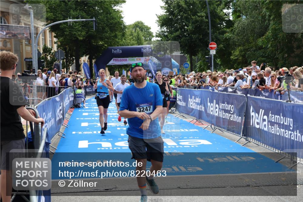 29.06.2025 - hella hamburg halbmarathon Zöllner http://msf.ph/oto/8220463 29.06.2025 11:25:55 Ziel 1048, 2271, 2925, 3247, 3363, 8920, 10167, 10966, 17080, 18755, 18976 meine-sportfotos.de