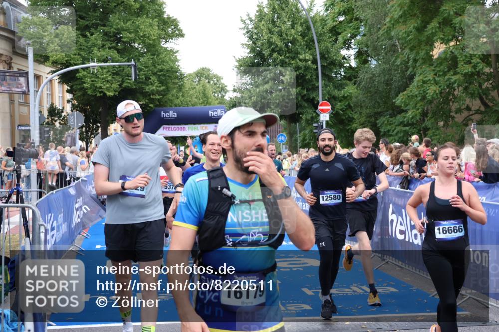 29.06.2025 - hella hamburg halbmarathon Zöllner http://msf.ph/oto/8220511 29.06.2025 10:52:14 Ziel 1482, 2397, 2595, 4837, 5032, 5087, 5093, 5378, 5482, 6897, 7732, 9082, 12135, 12580, 13726, 14248, 14300, 15275, 15829, 16003, 16320, 16591, 16666, 17033, 17130, 18475, 18801 meine-sportfotos.de