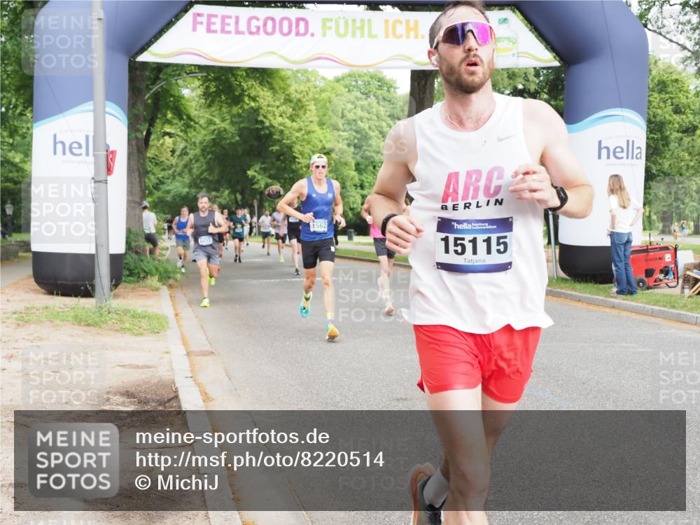 29.06.2025 - hella hamburg halbmarathon MichiJ http://msf.ph/oto/8220514 29.06.2025 10:24:17 Zwischen KM18-KM19 1344, 4050, 4740, 6032, 10771, 11559, 11898, 13419, 14603, 15115, 15991, 16964 meine-sportfotos.de