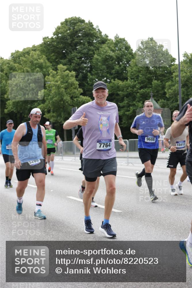 29.06.2025 - hella hamburg halbmarathon Jannik Wohlers http://msf.ph/oto/8220523 29.06.2025 10:27:18 Lombardsbrücke 2080, 3389, 4372, 5177, 5285, 6214, 7764, 7978, 8085, 9688, 10158, 10412, 10413, 12823, 13043, 14206, 15607, 16569, 16804, 16838, 17427, 17791, 18012, 18301, 18626, 18766 meine-sportfotos.de