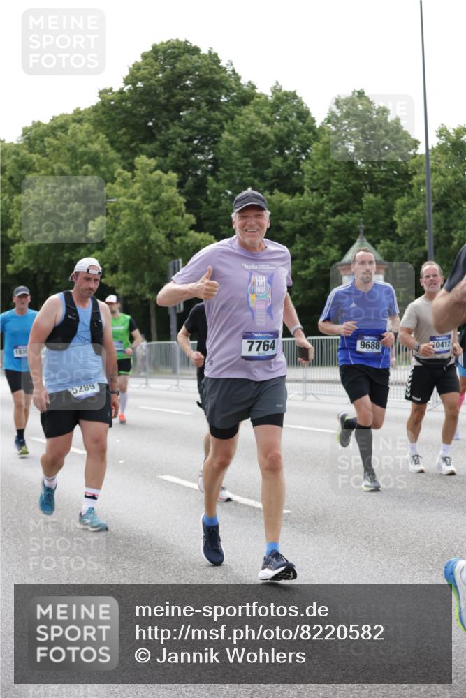 29.06.2025 - hella hamburg halbmarathon Jannik Wohlers http://msf.ph/oto/8220582 29.06.2025 10:27:18 Lombardsbrücke 2080, 3389, 4372, 5177, 5285, 6214, 7764, 7978, 8085, 9688, 10158, 10412, 10413, 12823, 13043, 14206, 15607, 16569, 16804, 16838, 17427, 17791, 18012, 18301, 18626, 18766 meine-sportfotos.de