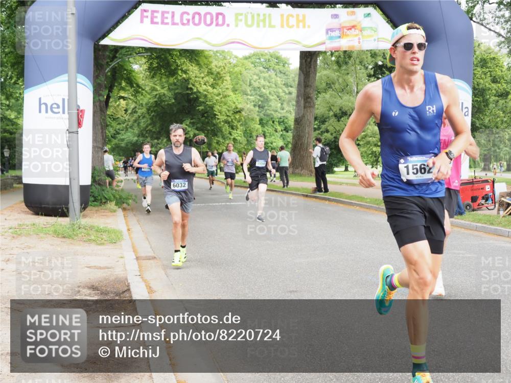 29.06.2025 - hella hamburg halbmarathon MichiJ http://msf.ph/oto/8220724 29.06.2025 10:24:19 Zwischen KM18-KM19 1562, 5554, 6032, 11559, 11898, 13419, 14603, 15115, 15991, 18220 meine-sportfotos.de