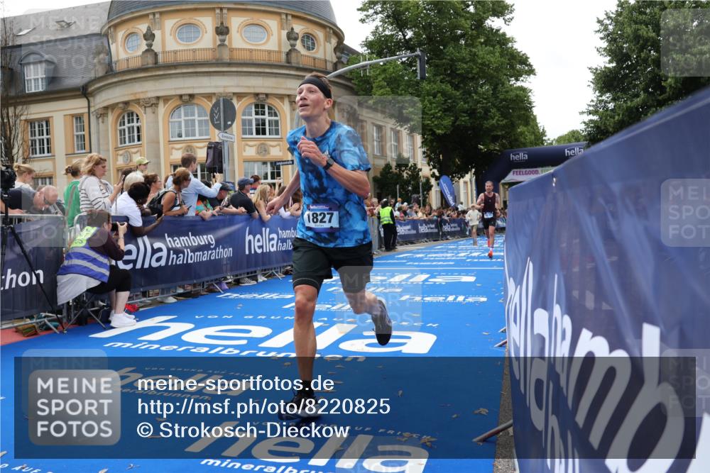 29.06.2025 - hella hamburg halbmarathon Strokosch-Dieckow http://msf.ph/oto/8220825 29.06.2025 10:28:59 Ziel 1827, 10171, 10351, 16157, 18874, 19142 meine-sportfotos.de